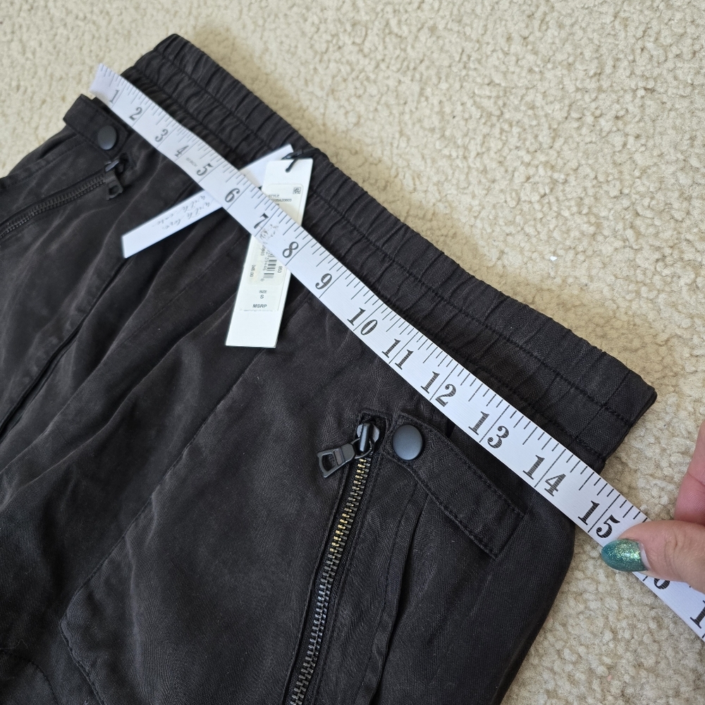 NWT $345USD Alice and Olivia Britney High Waist Patch Pocket Shorts Size Small - Picture 8 of 13